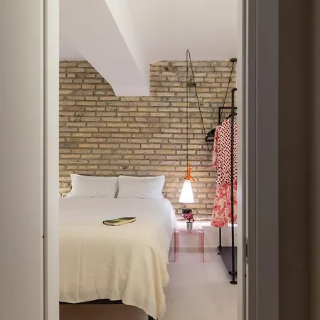 Iflat The Wellness Experience In